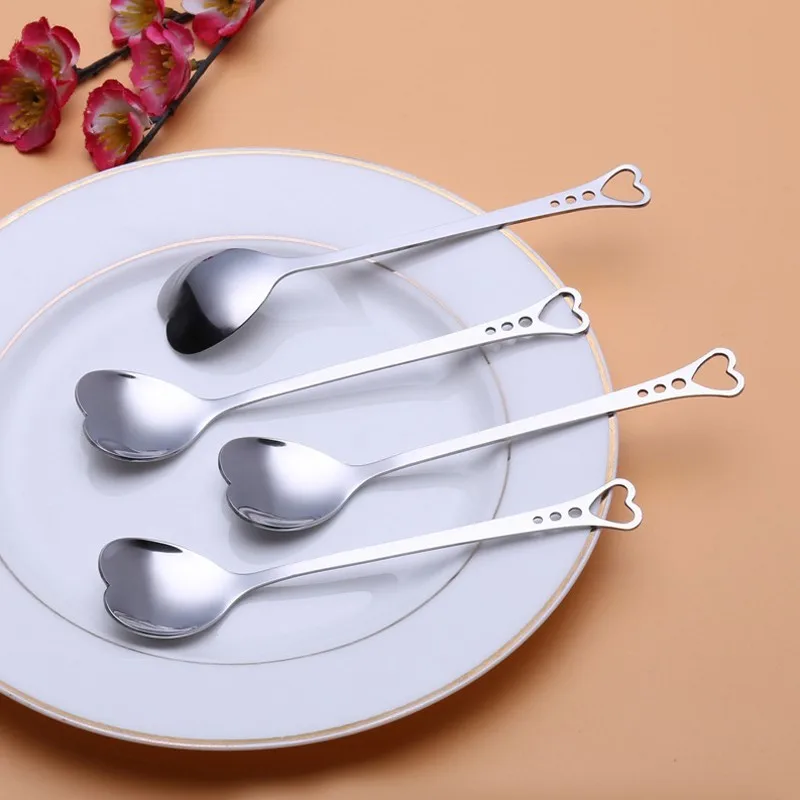 Casecover Stainless Steel Spoon Portable Metal Coffee Teaspoon Love Heart Shaped Wedding Party Gift Dinnerware for Kitchen 1pc 