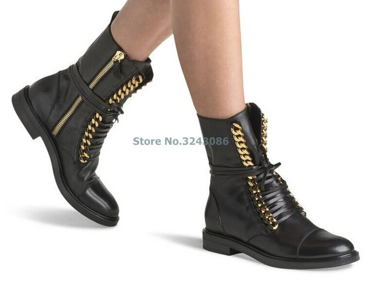 Новые ботинки на плоской подошве с круглым носком, металлической цепочкой и боковой молнией; черные ботинки из искусственной овчины с перекрестными ремешками на шнуровке; женские повседневные ботинки для езды на мотоцикле