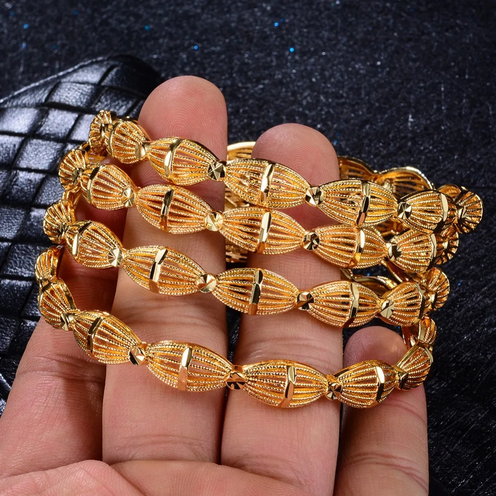 

ANNAYOYO 4pcs Ethnic Gold Colour Copper Bangle For Women Dubai Hollow Bridal Bracelet Party Christmas Jewelry Gifts Open Bangle
