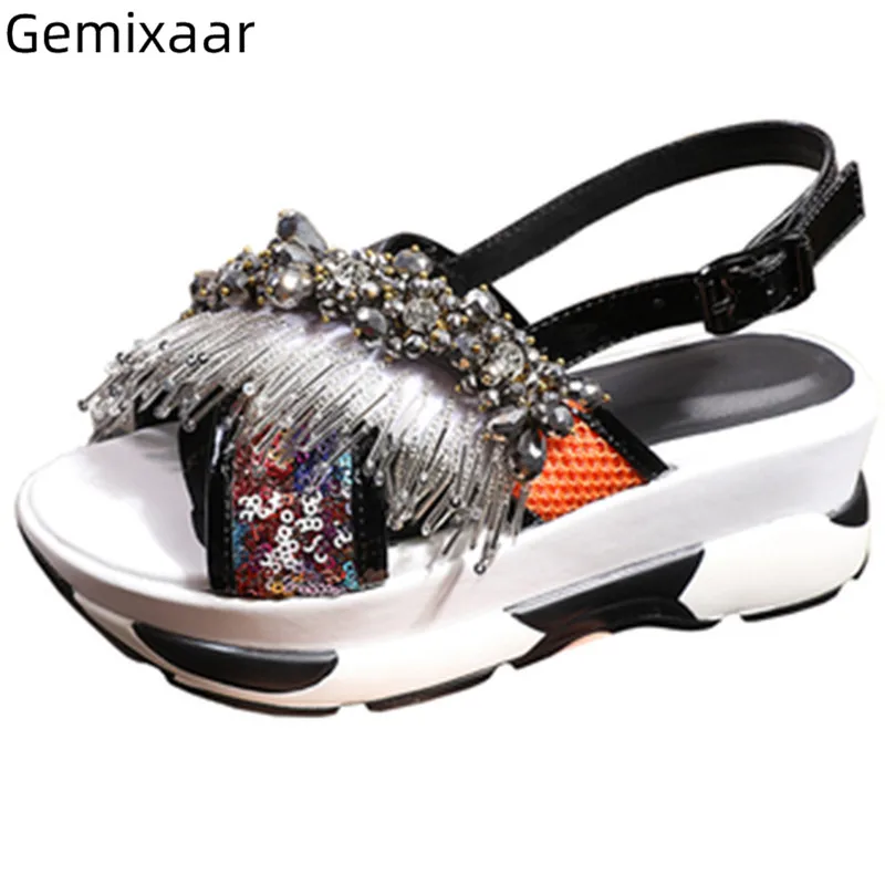 

Sneaker Flats Sandals Shoes Woman Peep Toe Cross Band Studded String Beads Sandalias Buckle Strap Comfy Pigskin Sandals Women