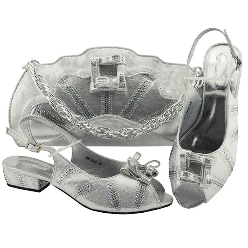 MM1082 Silver_