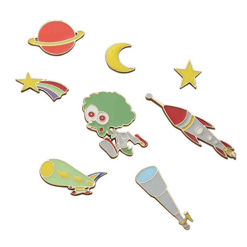 

1 PC Moon and The Stars Brooch Telescope Universe Series Icon Icons on The Backpack Metal Badges for Clothing