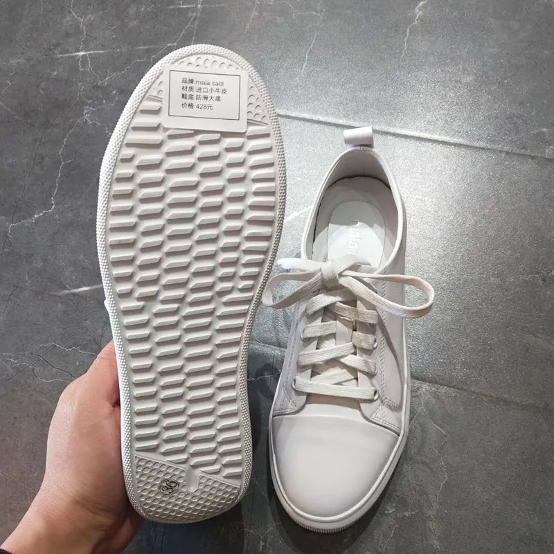 Hot Sale Spring Autumn New Fashion Women Small White Shoes High Quality Genuine Leather Lace-Up Arts Casual Loafers Shoes