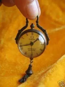 

Clock in bronze glass ball machine work rare