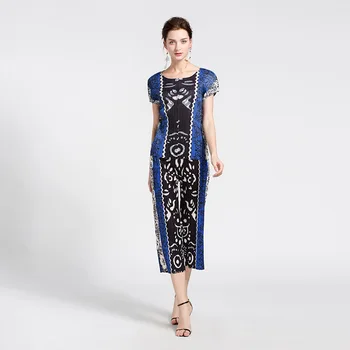 

summer new straight pants+ short-sleeved T-shirt suit Europe and the United States casual pants Miyake printing suit