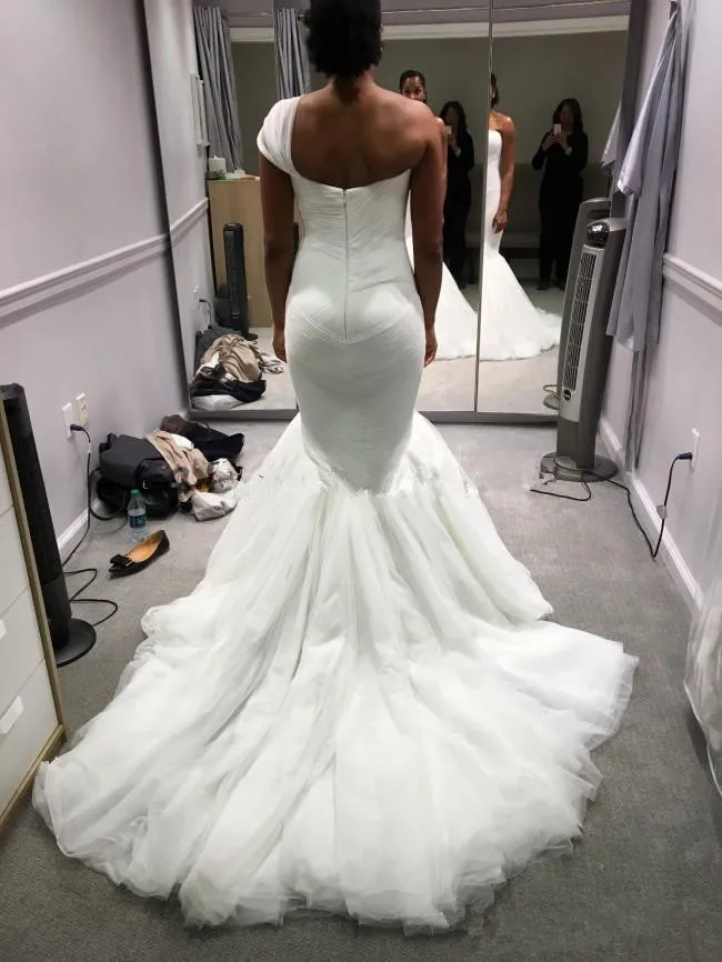 greek-dream-one-shoulder-straps-mermaid-beach-wedding-dresses-2018-modest-tulle-elegant-full-length-beach-bohemain-bridal-wedding-gowns (2)_副本