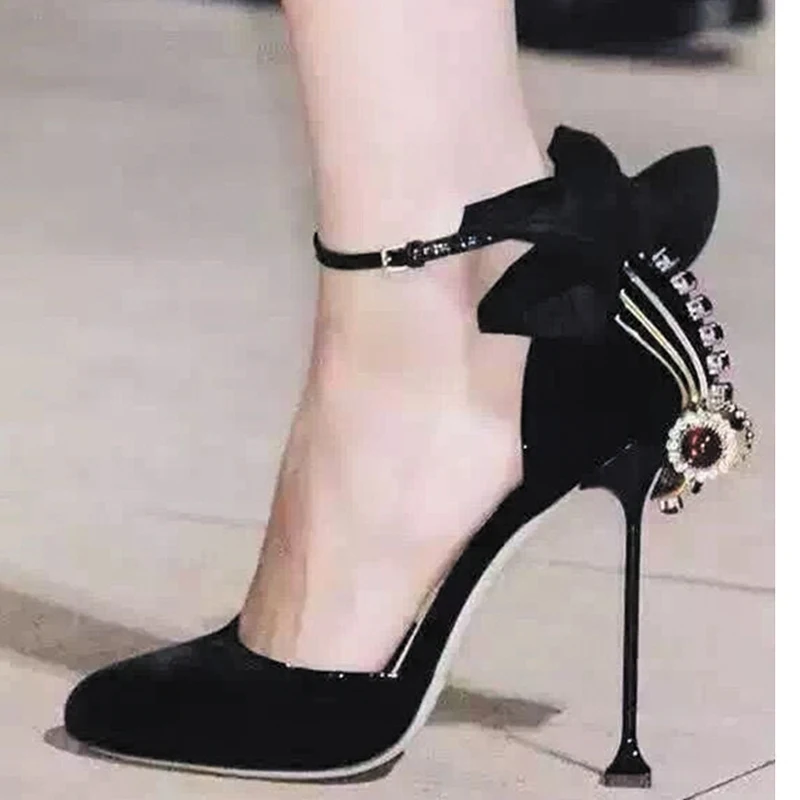 Босоножки женские с бантом и стразами милые сандалии ремешком на щиколотке