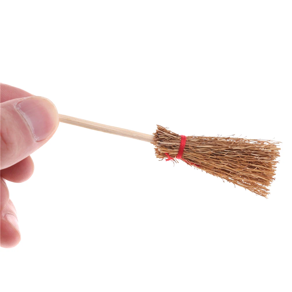 

TOYZHIJIA New Doll Kitchen Besom Wooden Witch Furniture Figurines Ornament House Accessories Toys 1/12 Scale Miniature Dollhouse