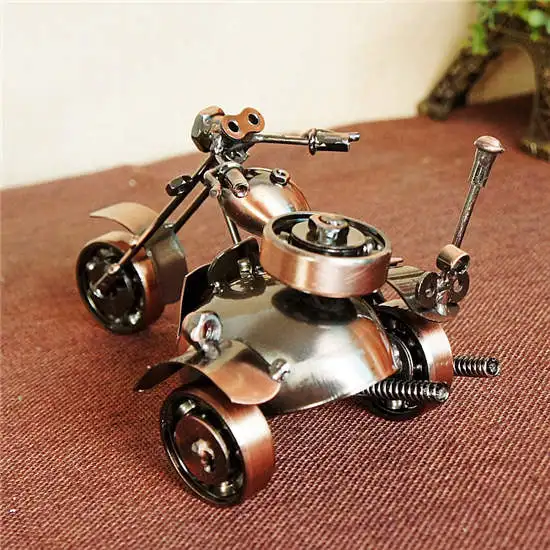 

Manual metal metal ring iron decoration process elegant arc with motorcycle pen cylinder metal ring statue placed Christmas