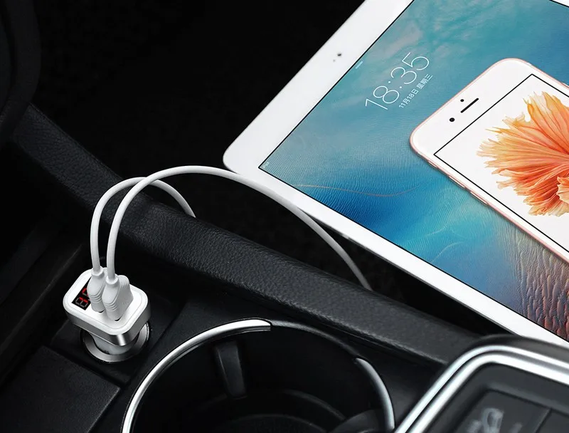 Hoco Автомобильное Зарядное Устройство с цифровой дисплей двойной usb порт для iPhone iPad Samsung Xiaomi Для Зарядки Телефона Адаптер 3.1А Переходник в Прикурку Зарядка для Подзарядки в Авто с Двумя ЮСБ usb и Экраном