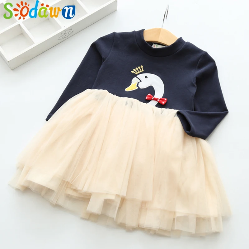 

So dawn Autumn New Girls Clothes Cartoon Animal Bow Design Girls Princess Dress For 3-7Y Children Clohting Baby Girls Dress