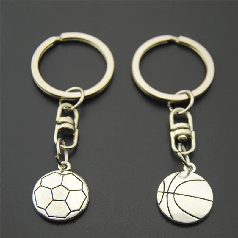 

1PC Basketball KeyChains Soccer Football Metal Key Rings Wholesale For Sport Gift For Men E822/E823