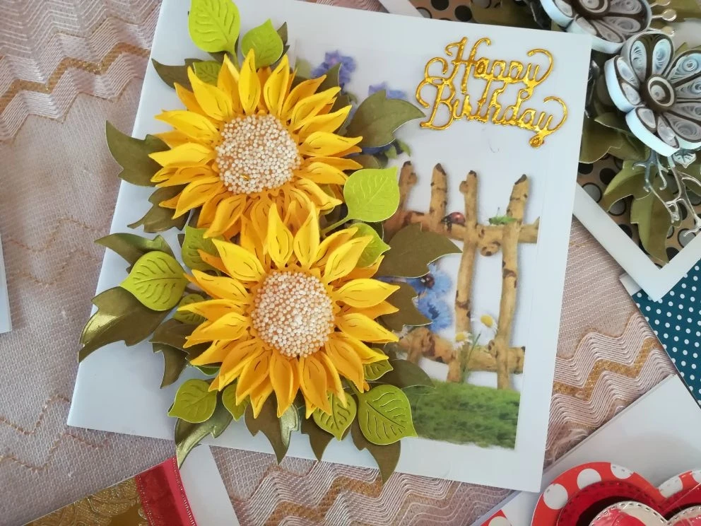 

Swovo Potted Sunflower Metal Cutting Dies for Scrapbooking DIY Craft Paper Card Making Decorative Embossing Template 9.6*10CM
