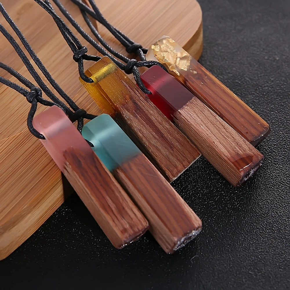 

Vintage Men Woman Wood Resin Necklace Woven Rope Chain Wood Pendant Necklace Sweater Chain Jewelry Gifts Unisex