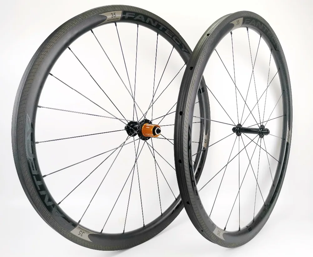 

FANTECY 700C super light carbon road bicycle wheelset 25mm width 38mm depth carbon wheels with 3k matte finish,AC3 brake surface