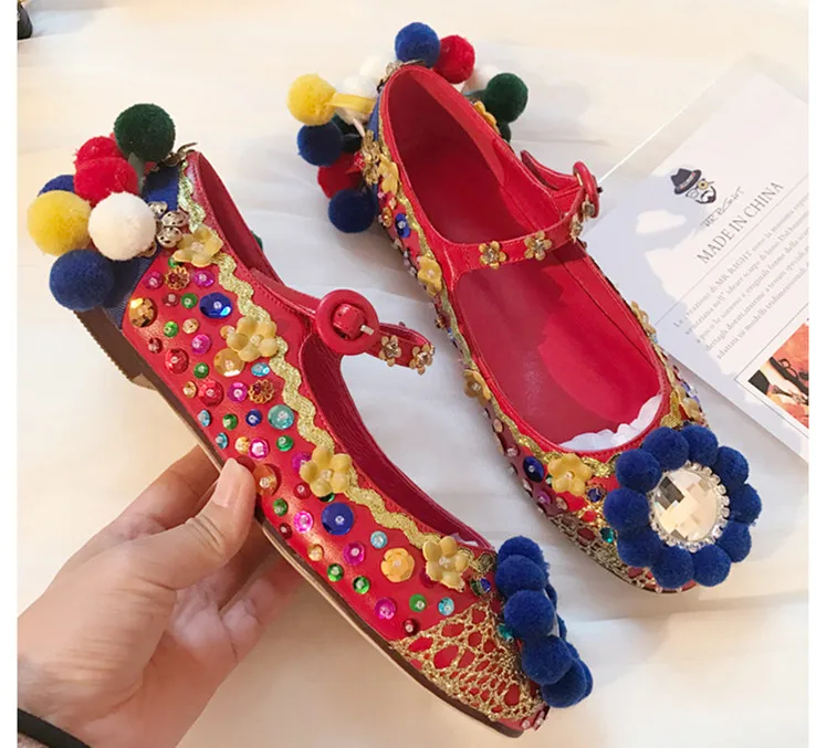 

High quality rhinestone sequins flat shoes Fashion women's retro Mary Janes shoes Chic women's wedding shoes EU35-40 size BY636