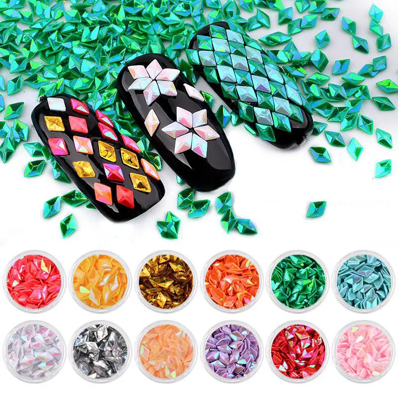 

Holographic Nail Glitter Sequins Nail Flakes Decoration 1g Summer Color Fingernail Powder Dust DIY Manicure Art Supplies