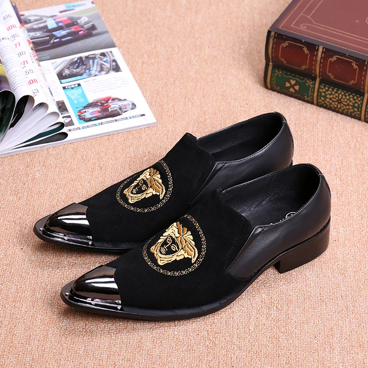

Men's shoes suede Metal toe oxford shoes Men flats 2017 Fashion Embroidery Ethnic style Men Dress Shoes party Wedding shoes