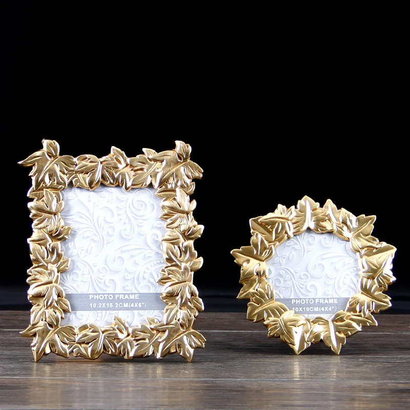 

Quality Copper Photo Frame Platform Gold Metal Frame Creative European Retro Photo Frame for Wedding Marriage Room Decoration