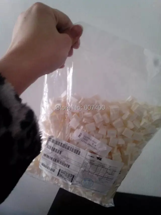 0470541000..jpg