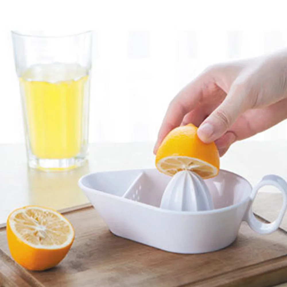 

Lemon Squeezers Hand Manual Natural Straw Material Lemon Juice Press Squeezer Fruits Squeezer Citrus Juicer Fruit Reamers K20