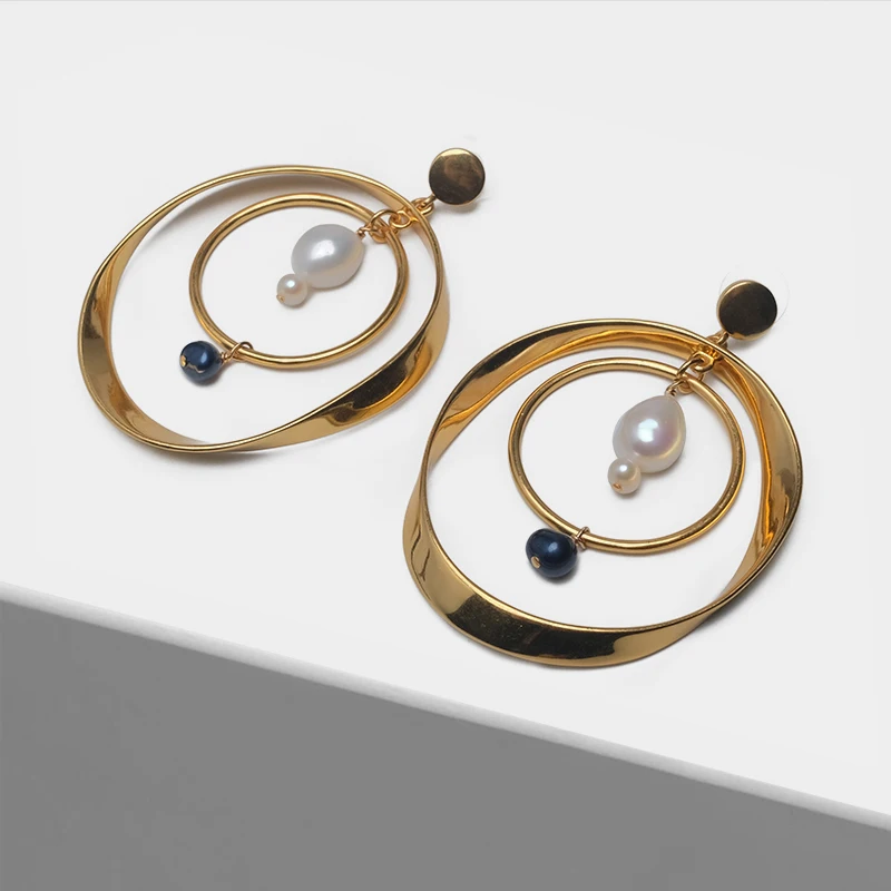 

Multi-layer circle design pendant fashionable pearl drop earrings