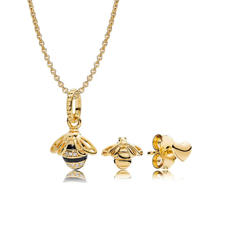 

Fashion Women Golden Shine Jewelry Sets Queen Bee Pendant Chain Necklace & Heart Honeybee Stud Earrings Charm Silver 925 Jewelry
