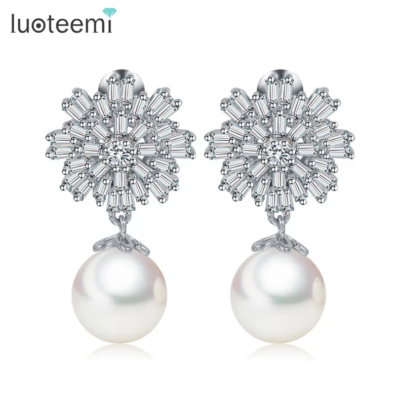 

LUOTEEMI Stock Fashion White Gold Color Ladies Elegant CZ Crystal Flower With White Round Simulated-Pearl Earrings Designs