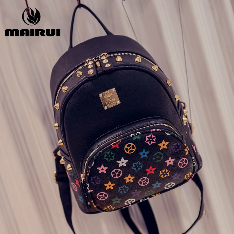 2016 New Hot PU Leather Backpack Female Novelty Women Girl Middle School Students Bag Solid Rivet