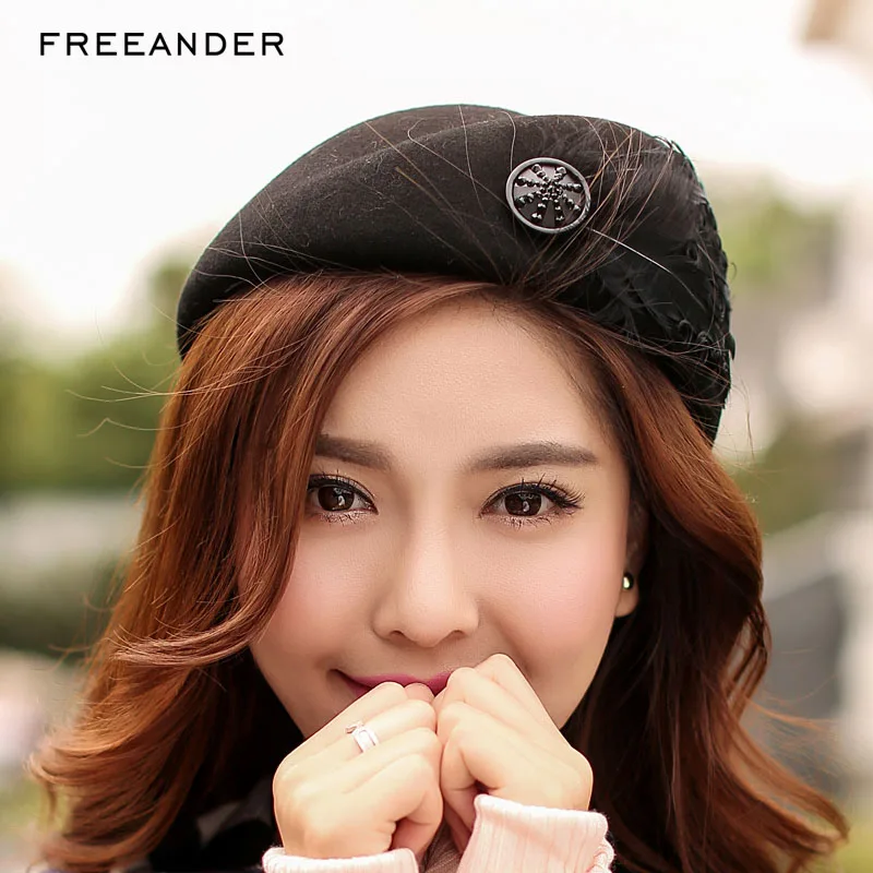 

Freeander Beret Hats For Women Sweet Made Of Natural Fur Berets 2018 High Quality Warm Casual Flat Caps Lady Girl Berets Hat 013