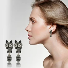 1 пара, новинка, еноты, милые серьги-гвоздики, серьги из полимерной глины, милые 3D серьги в виде животных для женщин, ювелирные изделия с рисунками из мультфильмов, Brincos