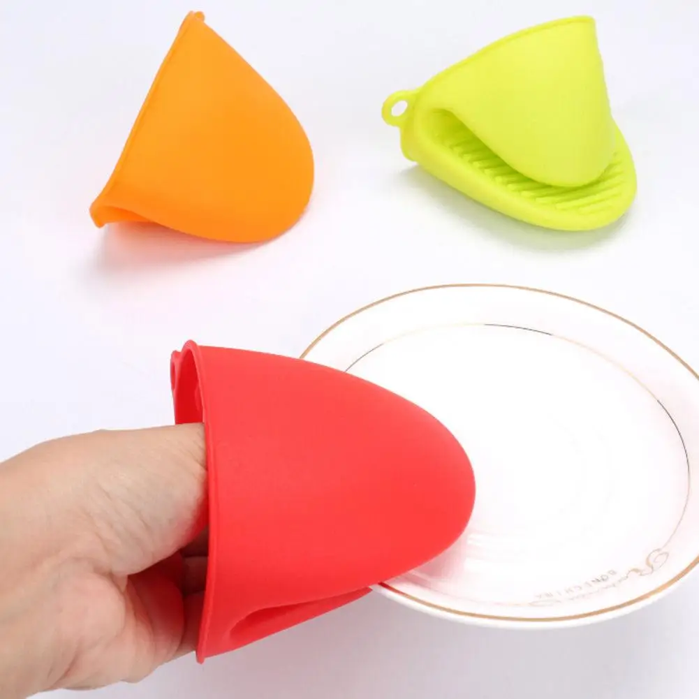 

Hot Kitchen Heat Resistant Silicone Oven Pot Dish Clip Glove Hand Cover Protector
