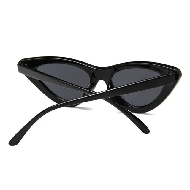 Vintage Cat-eye Sunglasses - Image 2