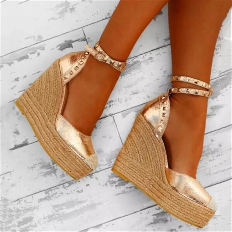 

Fashion straw-knitted shoes 2019 Summer Gladiatus Europe United States Explosions Belt Buckle Super High Large Size Women's Shoe