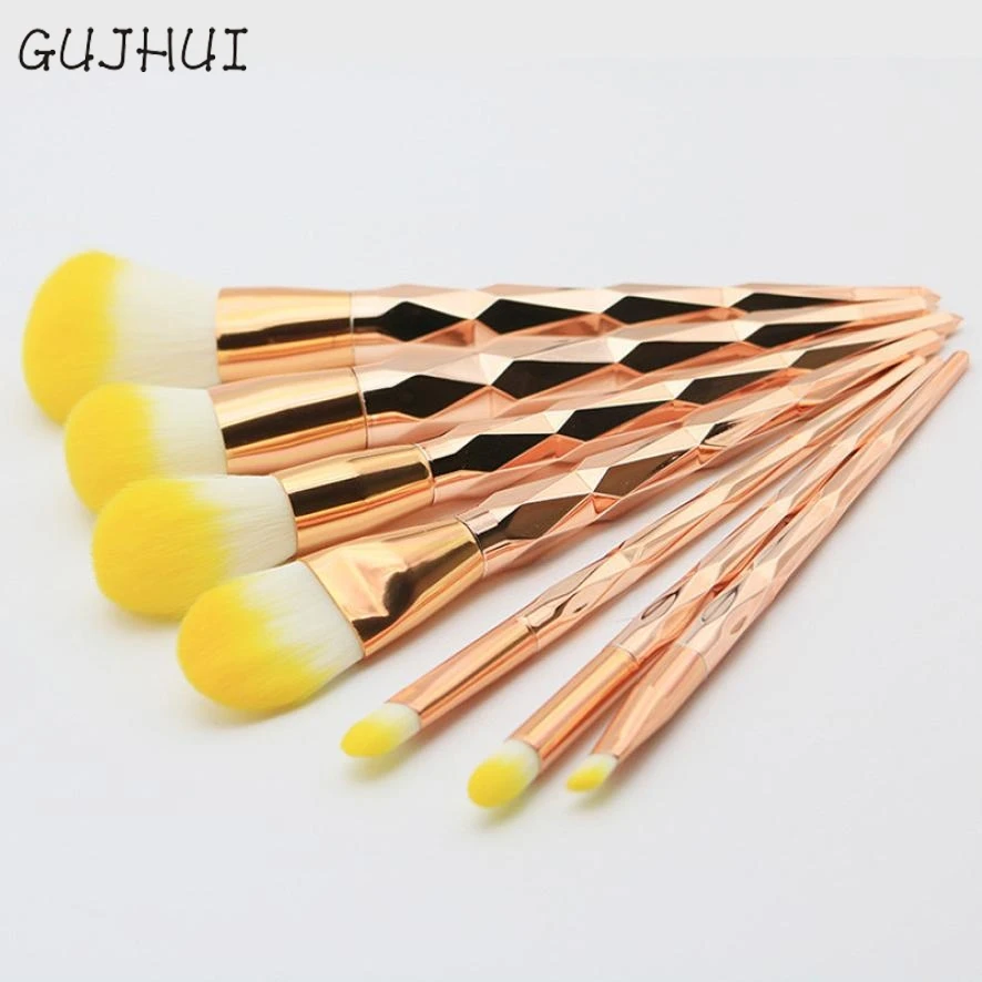

GUJHUI  7PCS  Make Up Foundation Eyebrow Eyeliner Blush Cosmetic Concealer Brushes Beauty Girl M3X10