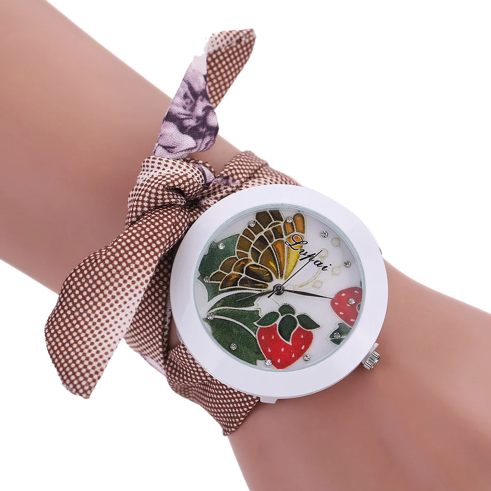 Women Watches Fashion Leisure Womens Quartz Watch Scarves Crystal Diamond Wrist Watch montres relojes mujer New Arrival Hot - Цвет: Coffee