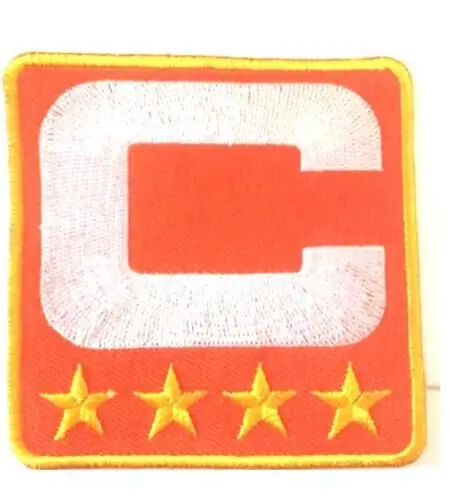 Капитан знак C патч железо или шитье для футбола, из Джерси Бейсбол Футбол Хоккей Лакросс Баскетбол табличка патч - Цвет: Золотой