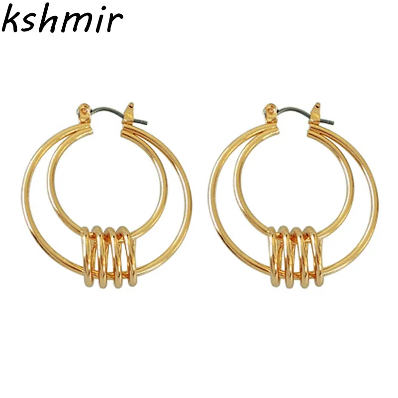 

Earrings size 3.3 * 3.7 cm geometric circular ear ring earrings tide female character joker earrings earrings wholesale