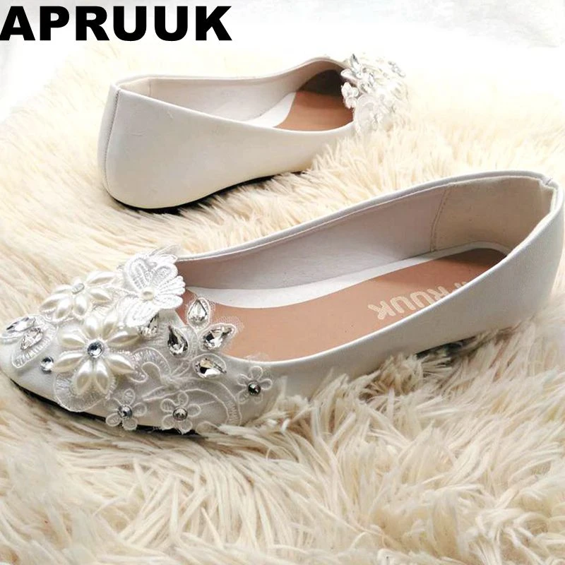 flats with pearl heel