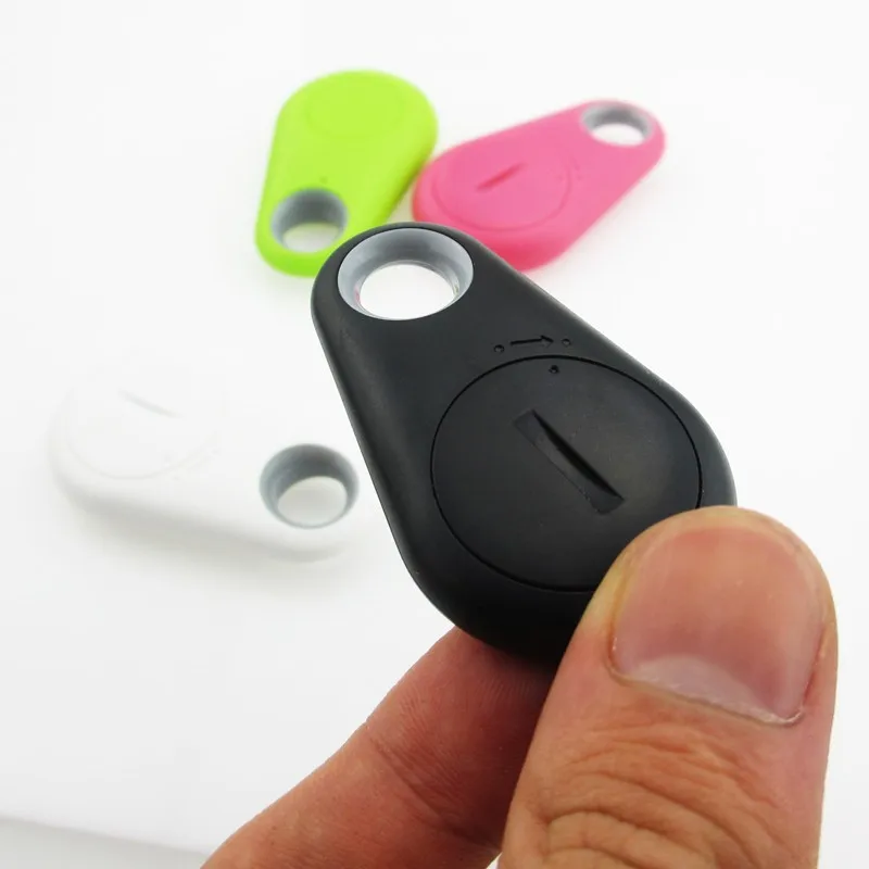 iTag Mini GPS Tracker with Alarm for Locating Lost Pets & Belongings iTag Mini GPS Tracker with Alarm for Locating Lost Pets & Belongings