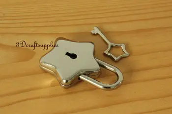 

padlock purse lock star Shaped come with key alloying silver 4.2 cm x 3.1 cm C25