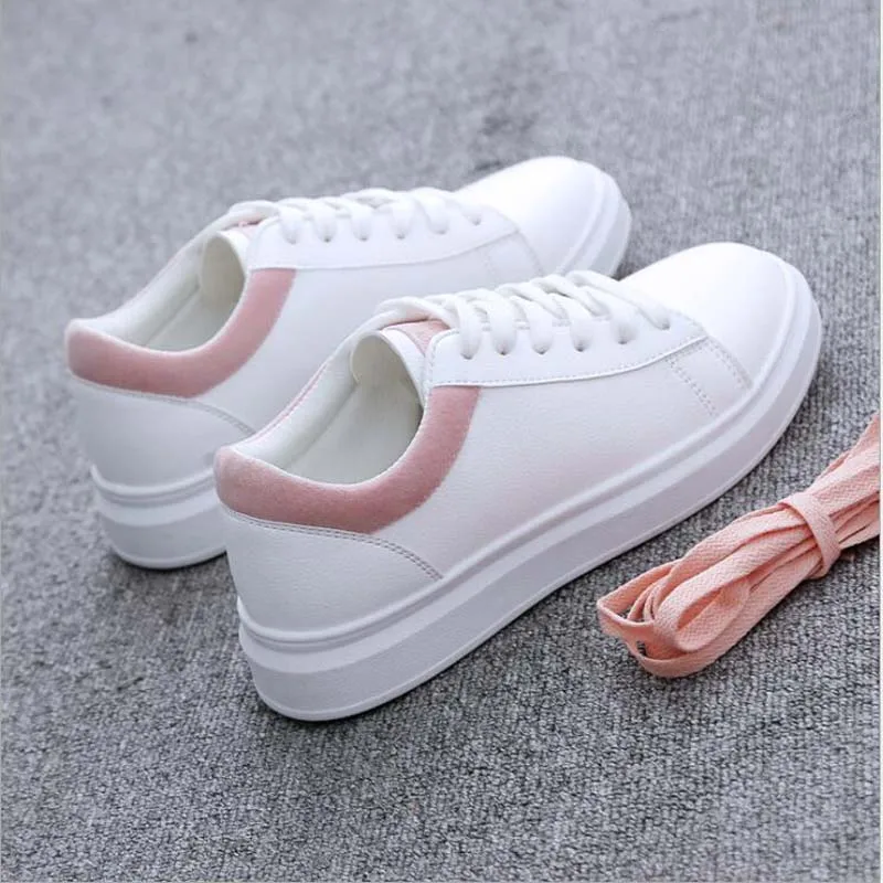 

2019 Spring White Shoes Women Flats Hot Sale Ins Sneakers Women Casual Shoes Fashion Brand Sneakers Plus Size Women Shoes