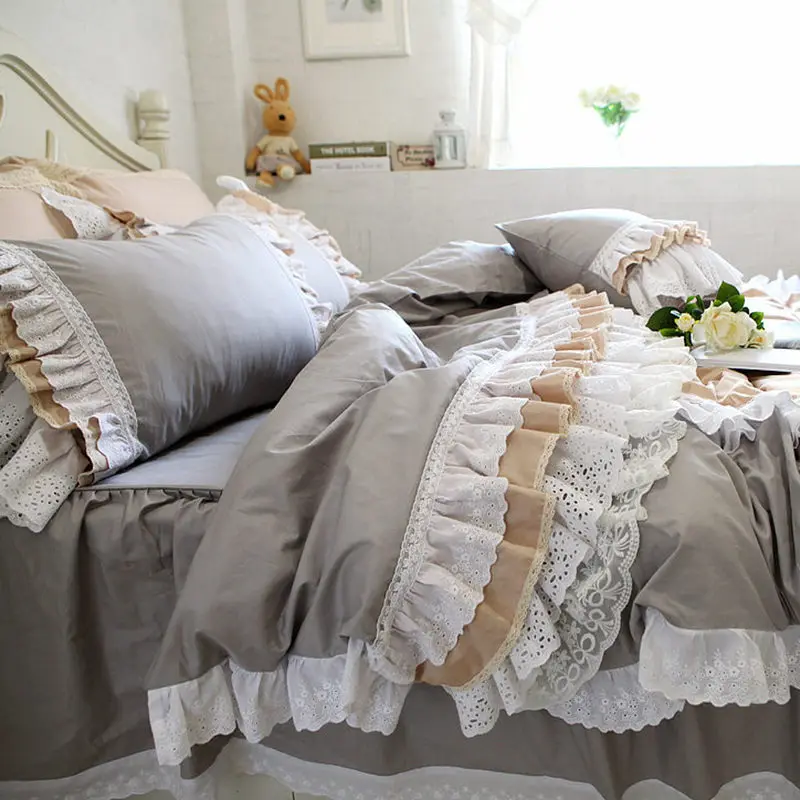 

Top Luxury Cake Layers Bedding Set Ruffle Duvet Cover Lace Bed Skirt Embroidery European Bedroom Textile Elegant Pillowcase Sale