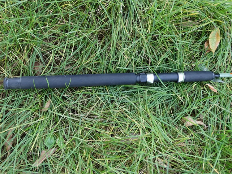 3692536649_1925631966