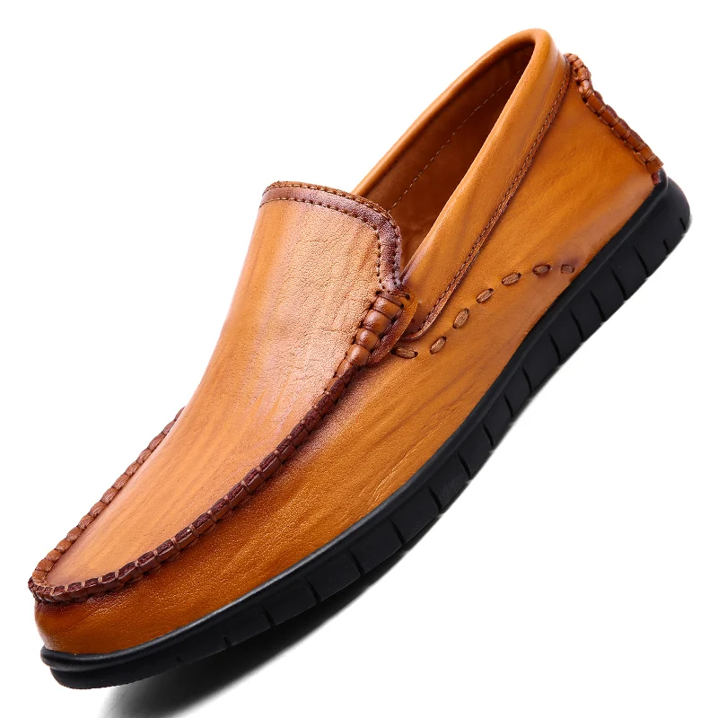 

Brand High Quality Casual Shoes Men Loafers Slip On Genuine Leather Moccasins Summer Men Sneakers Boat Walking Shoes Light 2018