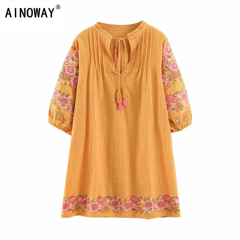 

Vintage Chic vestidos Boho dress linen cotton Floral embroidery beach Bohemian mini dress Ladies tassel Summer dress