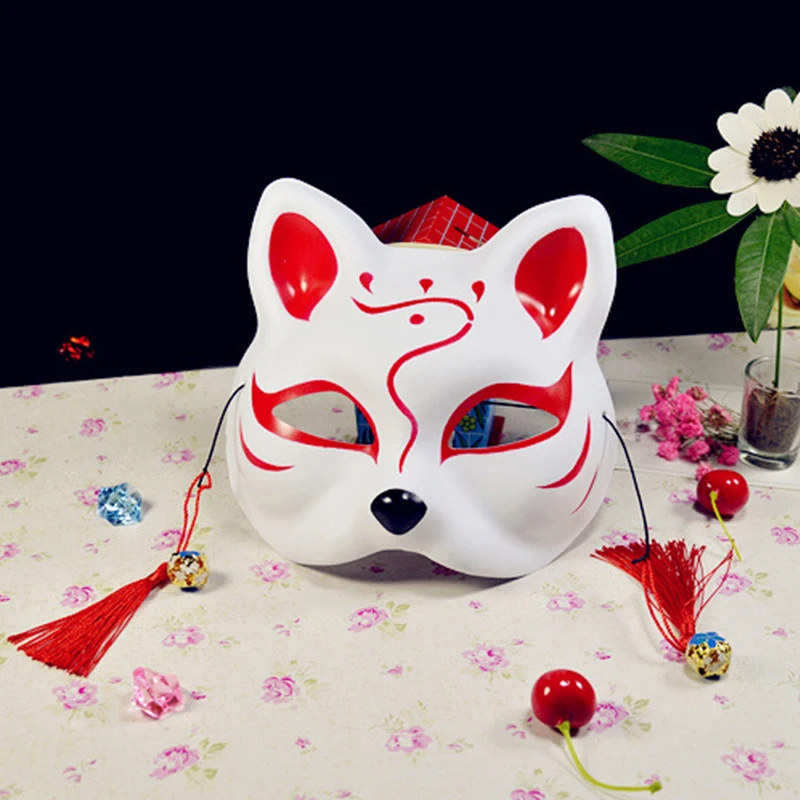 Японская маска кошки