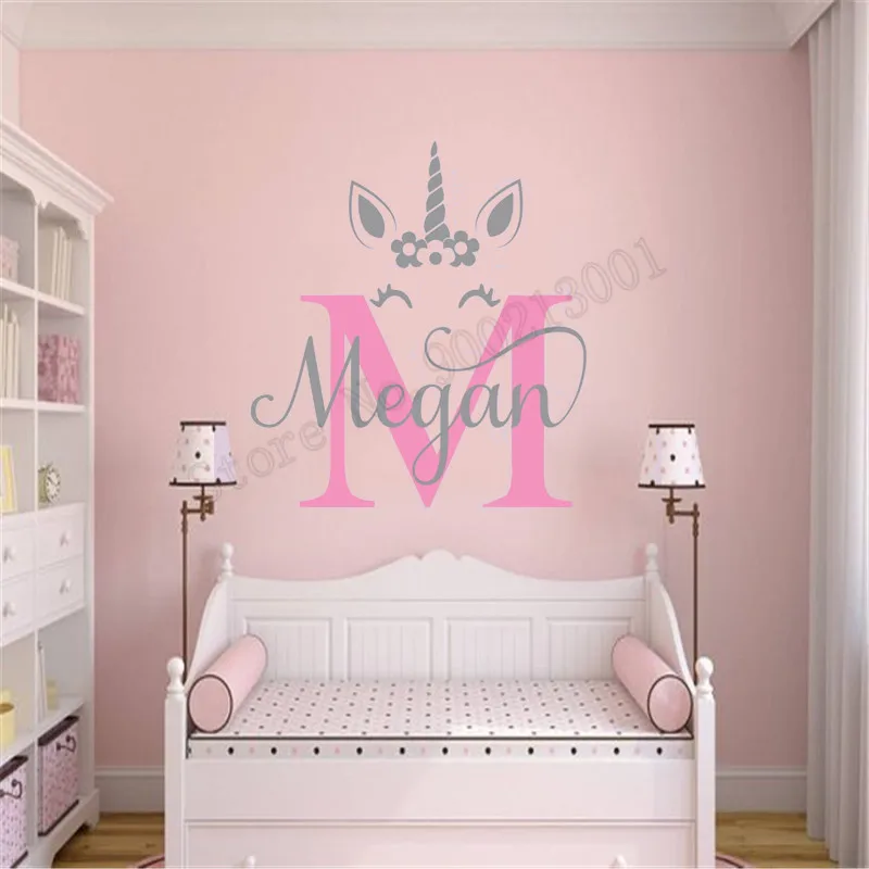 

Custom Name For Kidsroom Wall Sticker Beauty Unicorn With Name Poster Vinyl Art Removeable Mural Fashion Ornament LY911