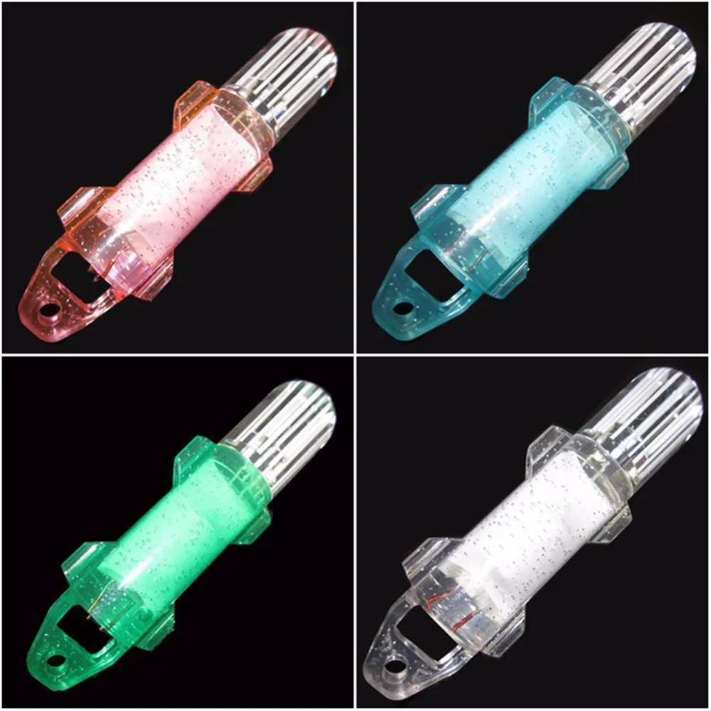 

Mini LED Deep Drop Underwater Fishing Squid Fish Lure Light Flashing Lamp Fish Gathering Lamp (Random Color)