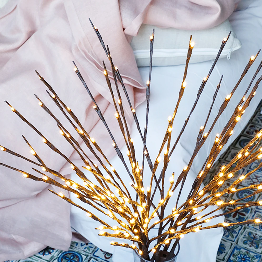 

Fashion LED Willow Branch Lamp 20 Bulbs Desktop Decoration Lights Floral Lights Home Christmas Party Garden Decor